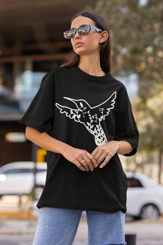Oversized Streetwear T-Shirt for Women – Bird Bold Graphic Style with Urban Edge