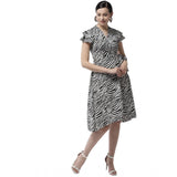 Generic Women's Polyester Animal Print Short Sleeve Knee-Length Dress (Black - White)