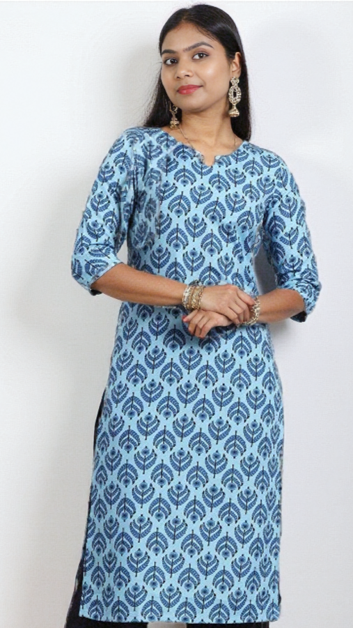 Chic Ethnic Pattern Kurta for Everyday Elegance