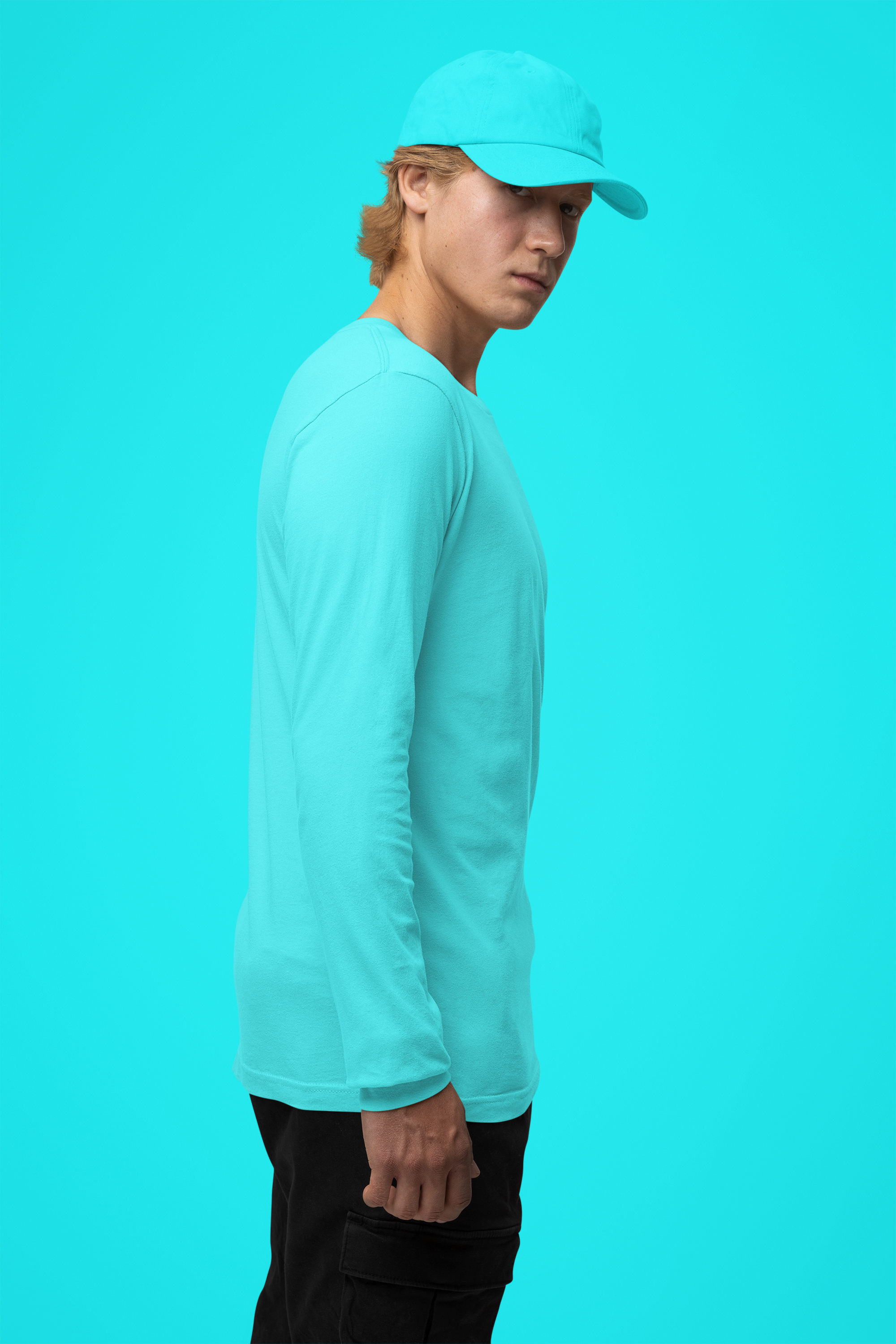 Men's Plain Fountain Blue Full Sleeves Crew Neck T-Shirt